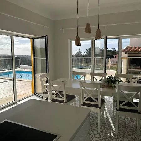 Villa Ericeira * エリセイラ