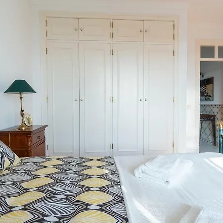 ヴィラ Villa Ericeira